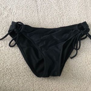 Black ROXY bikini bottoms